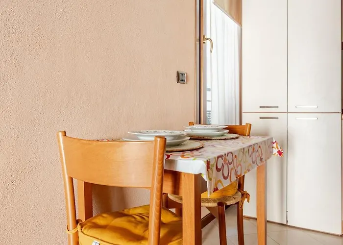 Live The History- A Due Passi Dal Castello Apartament *